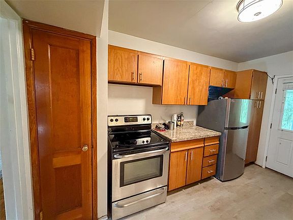 4th image of 1815 NE 7TH STREET