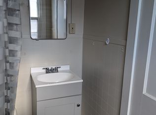 800 W Market St #3, Pottsville, PA 17901