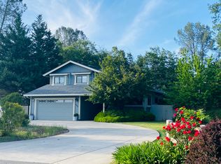 19084 Robledo Way, Redding, CA 96003
