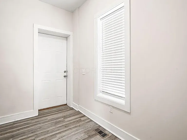 1282 Cole St — Photo 1