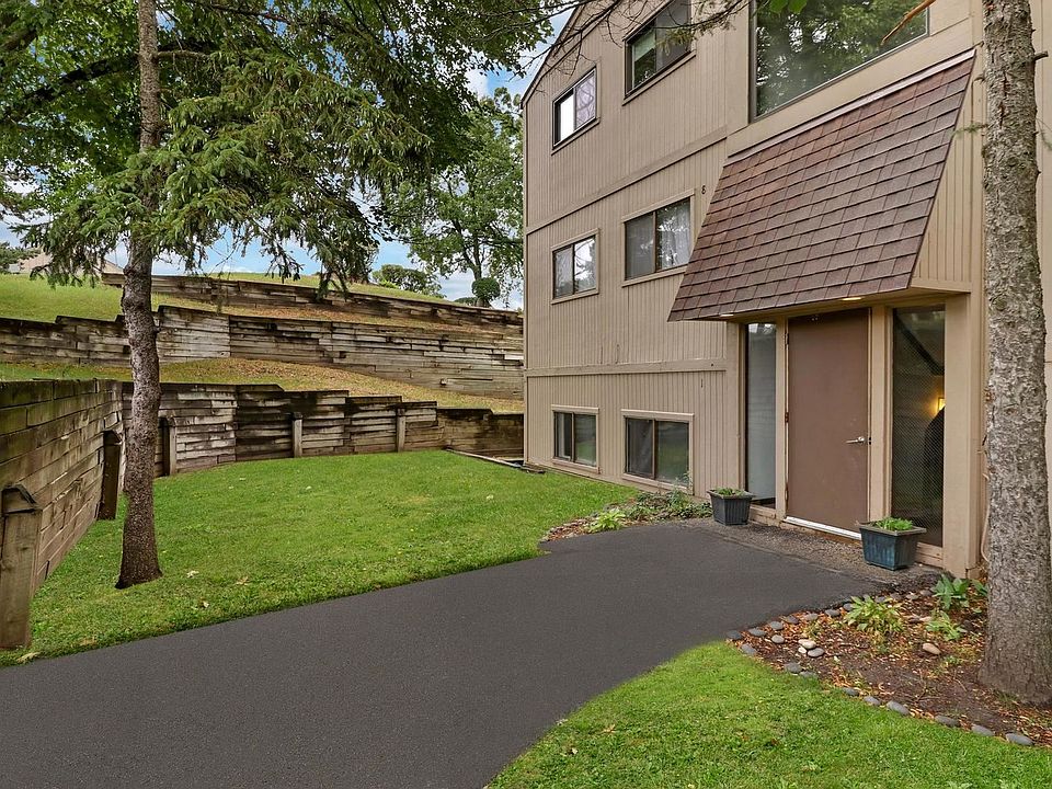 1st image of 48 Oak Hill Colony APT 9