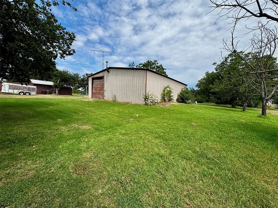 1st image of 1438 Hurst Rd
