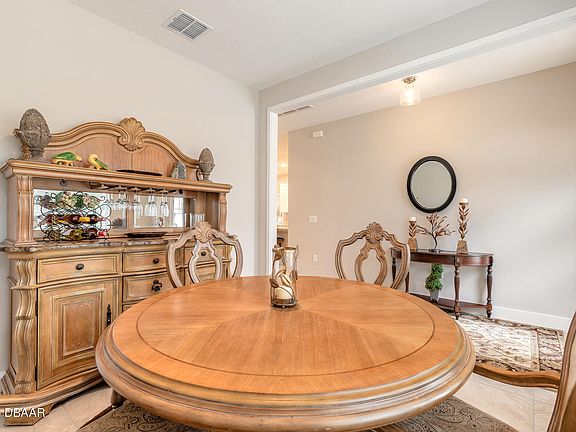 5th image of 3024 Adrian Dr
