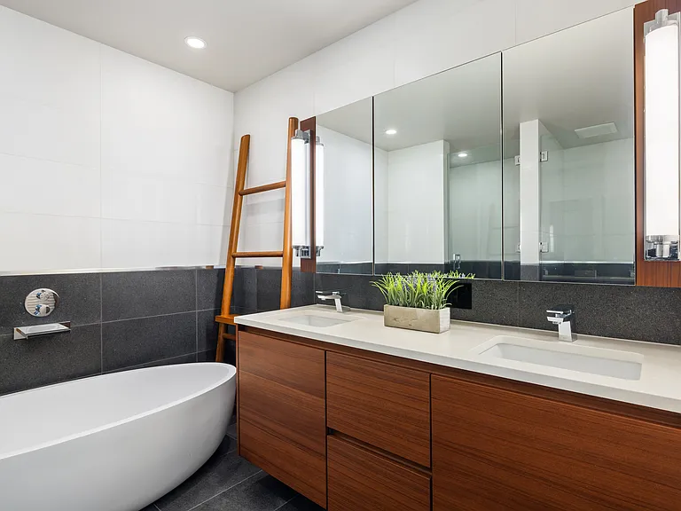 1108 Auahi St #800 — Photo 16