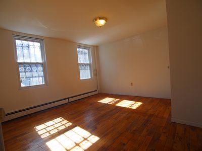 345 Monroe St, Brooklyn, NY, 11221