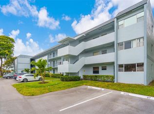 Sands Point Condominium, Tamarac, FL 33321