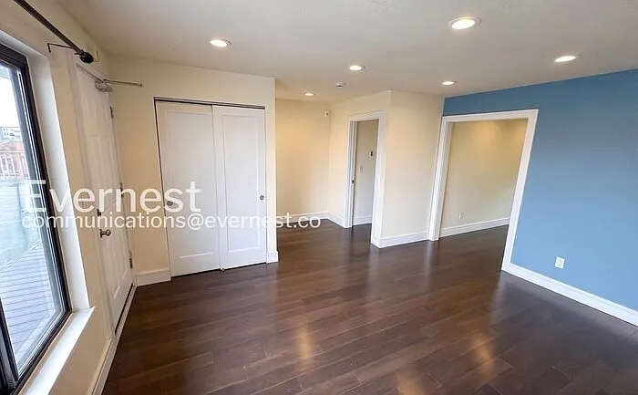 380 Monterey Blvd #302 — Photo 10
