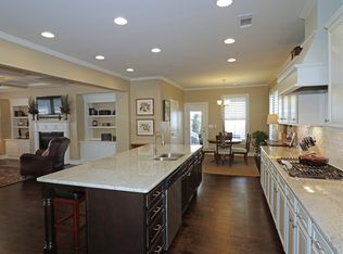 3021 Smyrna Grove Dr, Smyrna, GA 30082