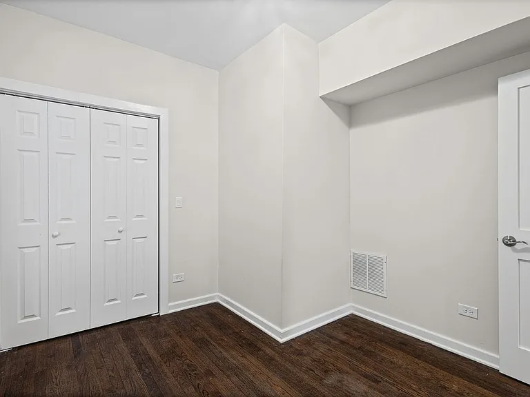 1742 N Mayfield Ave #1 — Photo 25