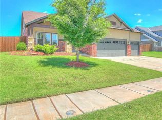 3033 Wind Call Ln, Edmond, OK 73034