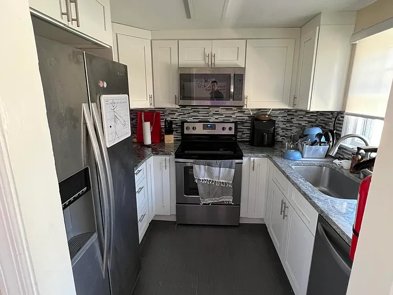 32 Baker Dr — Photo 9