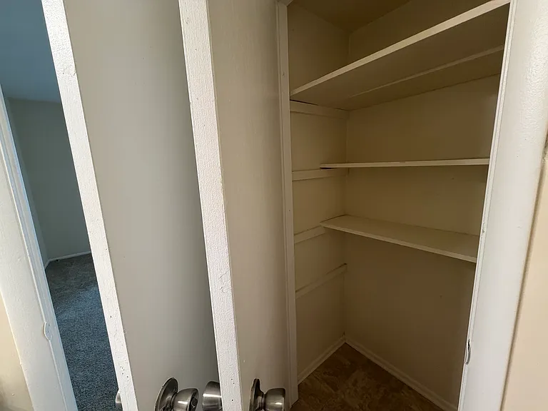 Forestbrook Apartments — Photo 25