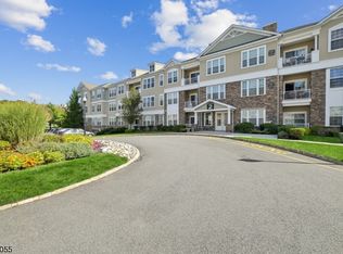 2111 Pierce Ln, Wharton, NJ 07885