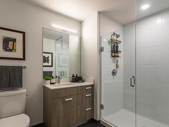4th image of 450 E Waterside Dr #213