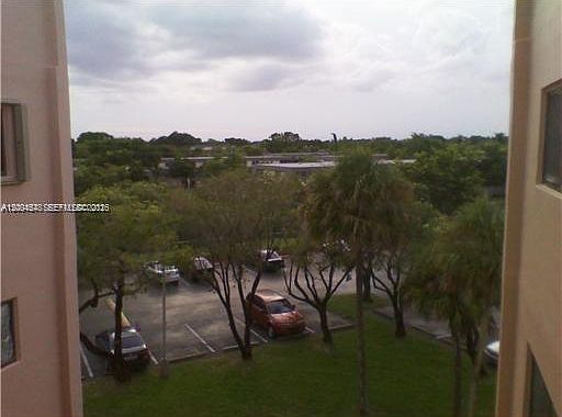 5th image of 8600 SW 133rd Avenue Rd APT 413