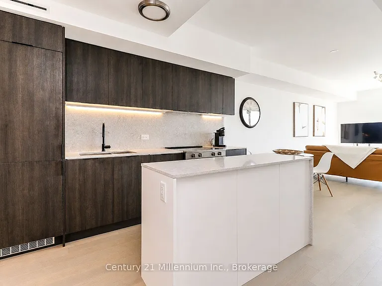 31 Huron St #511 — Photo 9