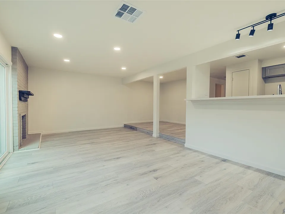 12553 Wellington Park Dr