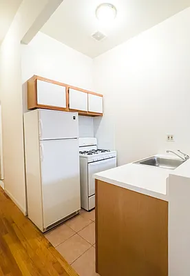 Rented by City Connections Realty | media 19