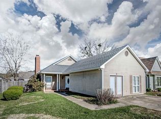 325 Pelahatchie Shore Dr, Brandon, MS 39047