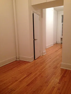 Rented by New York Property Network | media 8