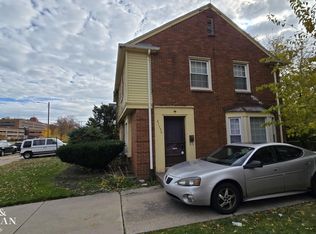 21756-58 Moross Rd, Grosse Pointe, MI 48236