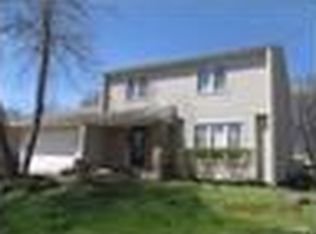 2021 Polk Dr, Ames, IA 50010