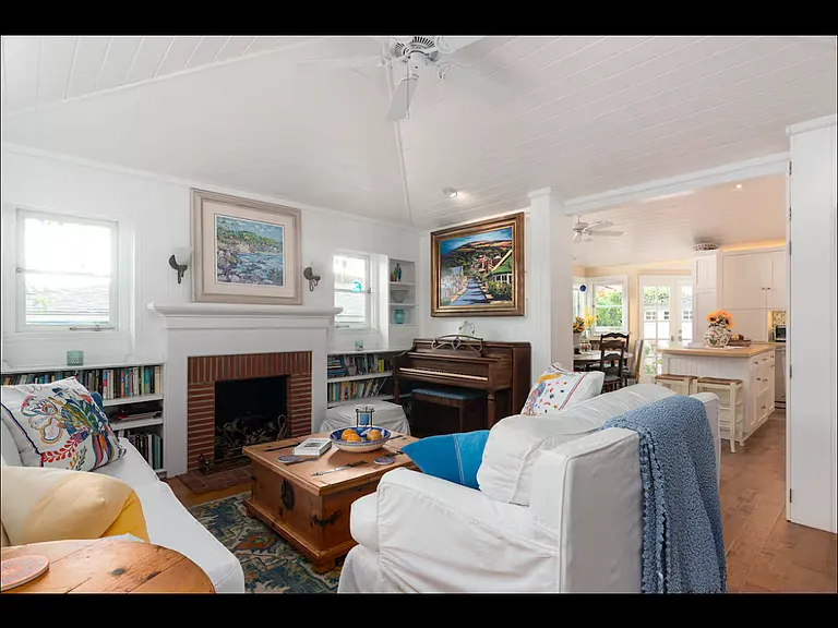 Seaview St — Photo 8