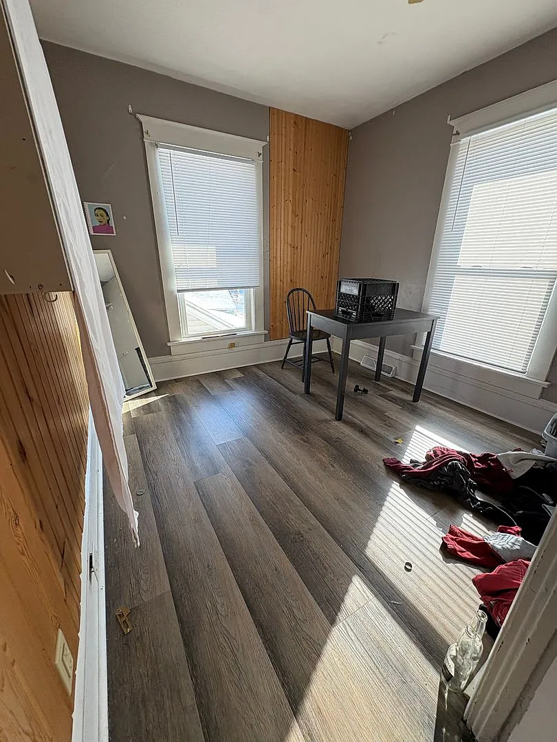 4 Bedroom House for Rent Across from Western Technical College — Photo 1