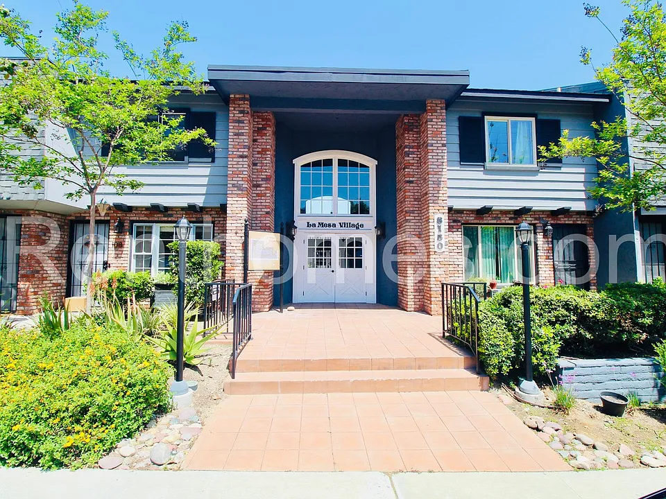8150 Lemon Ave #114