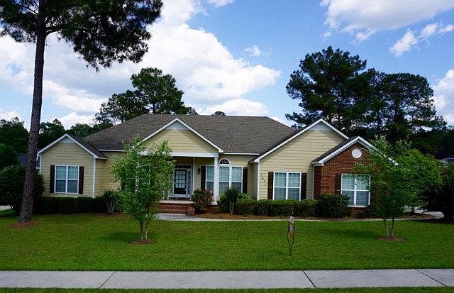 1st image of 3671 Arbor Run Dr
