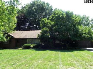 18917 Story Rd, Rocky River, OH 44116