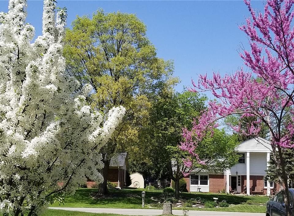 1st image of 1818 Hillcrest Ave