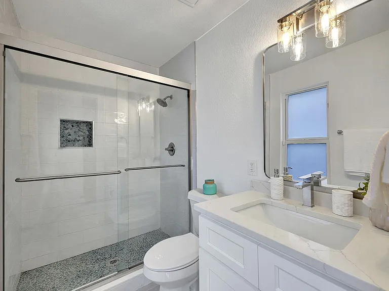 Guest Bathroom 1
