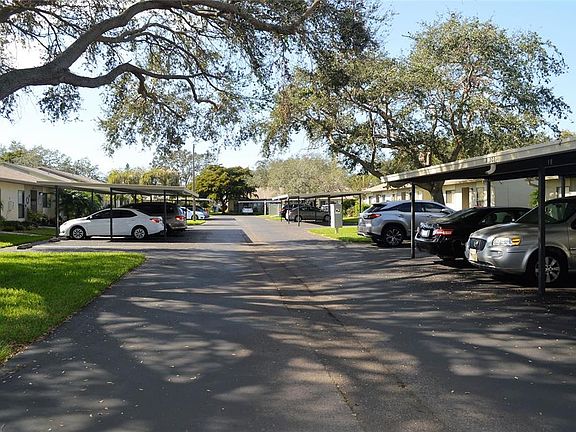 5th image of 2705 60th Avenue Dr W