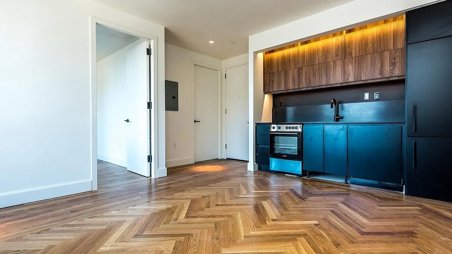 1 Duffield Street — Photo 1