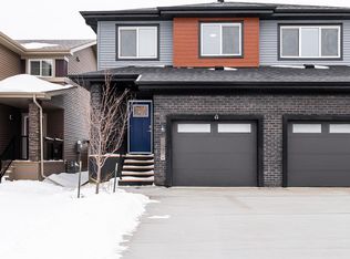 7647 Koruluk Pl SW, Edmonton, AB T6W 4R7