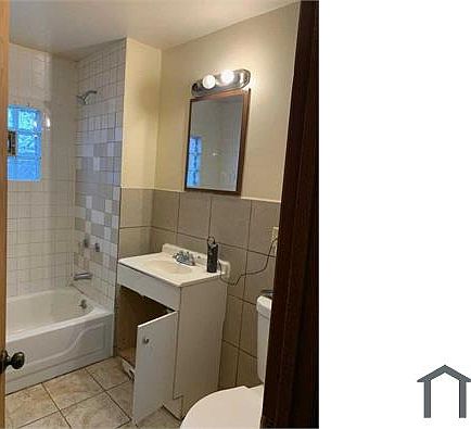 2nd image of 8243 S Marquette Ave