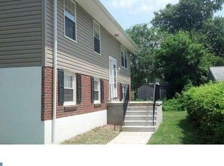 15 S Elm Ave, Aldan, PA 19018