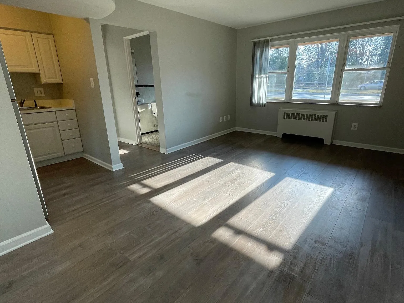 1 bed, 600 sqft, $995 — Photo 3