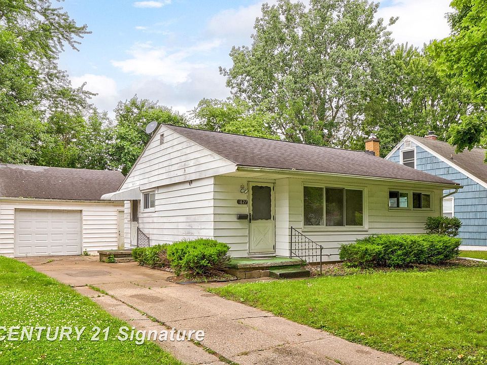 1st image of 1827 Zauel St