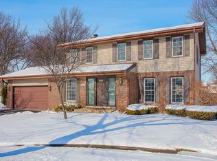 721 Elm Cir, Itasca, IL 60143