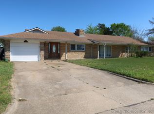 3606 Idaho Ave, Bartlesville, OK 74006