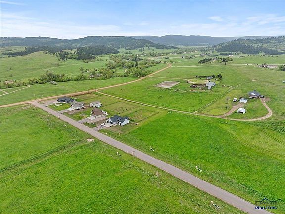 4th image of 21066 Blair Ranch Loop