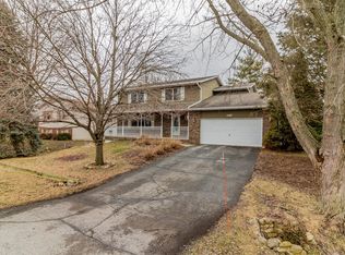 4187 Thornhill Dr, Crown Point, IN 46307