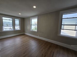 22 Newcastle Rd, Brighton, MA 02135
