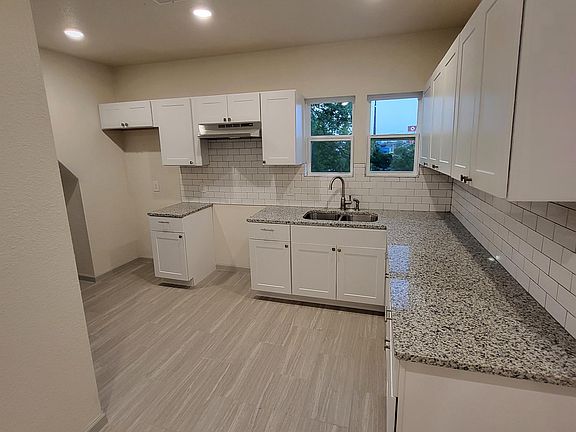 2nd image of 647 Hammond Ave #201