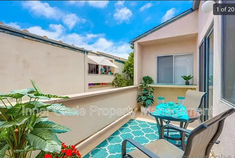 3276 Ashford St #D — Photo 15