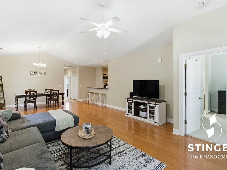 3 Kings Cross Ct — Photo 7
