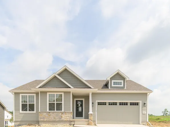 6050 Woodbine Dr, Madison, WI 53718