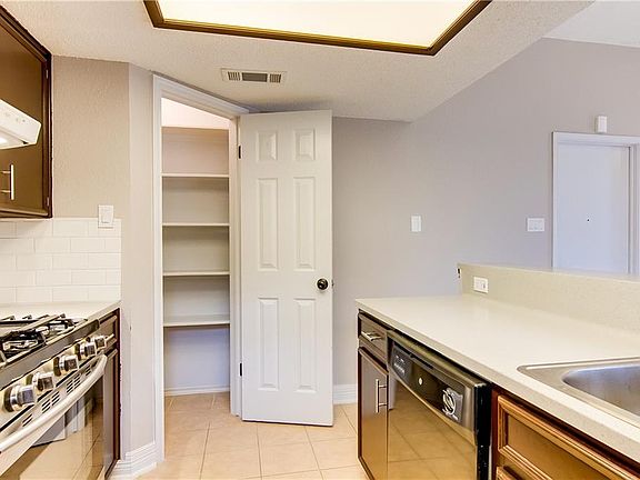 3rd image of 1143 Orchard Park Cir